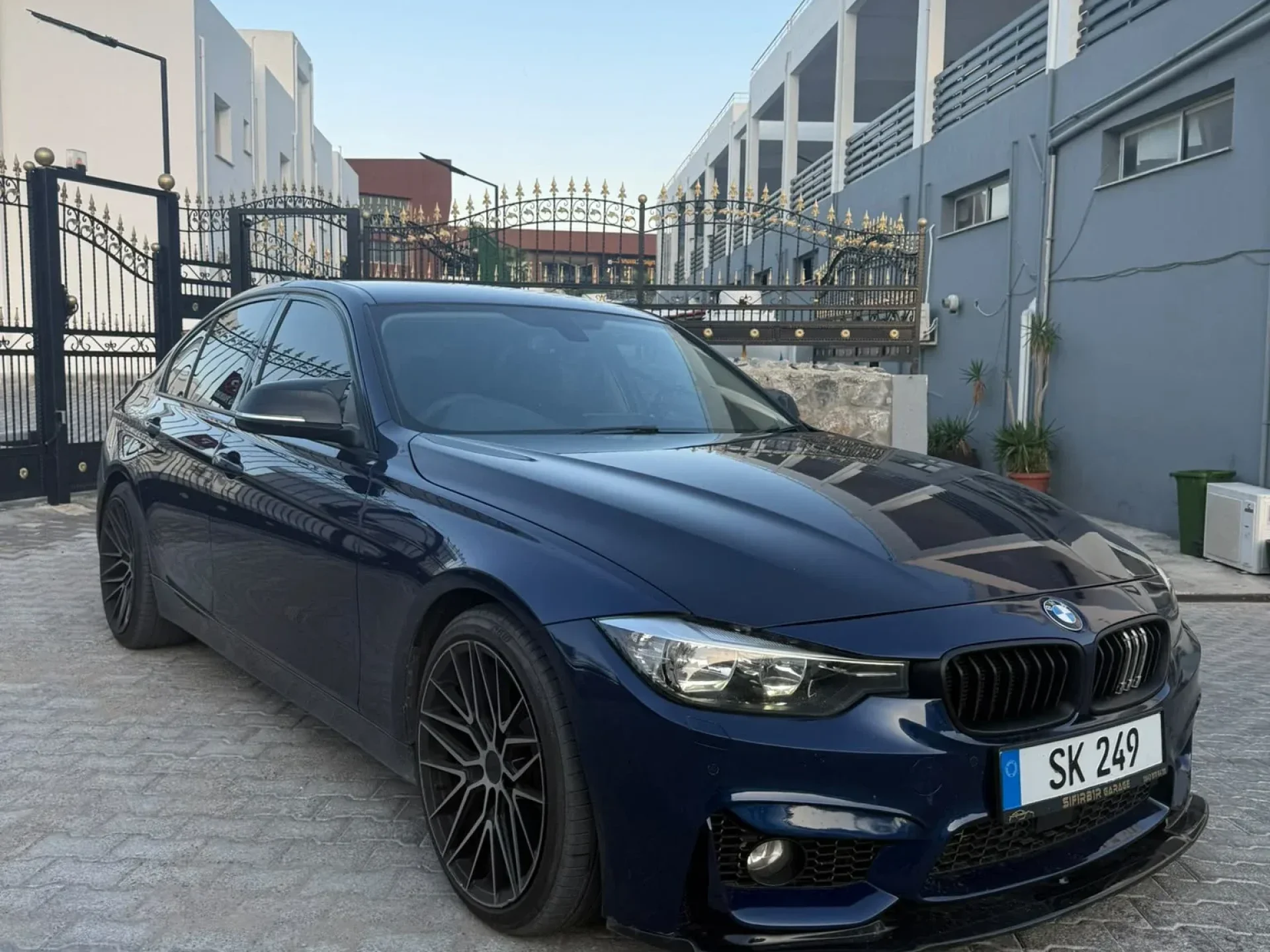 BMW 320d B47 MOTOR - Araç fotoğrafı 5